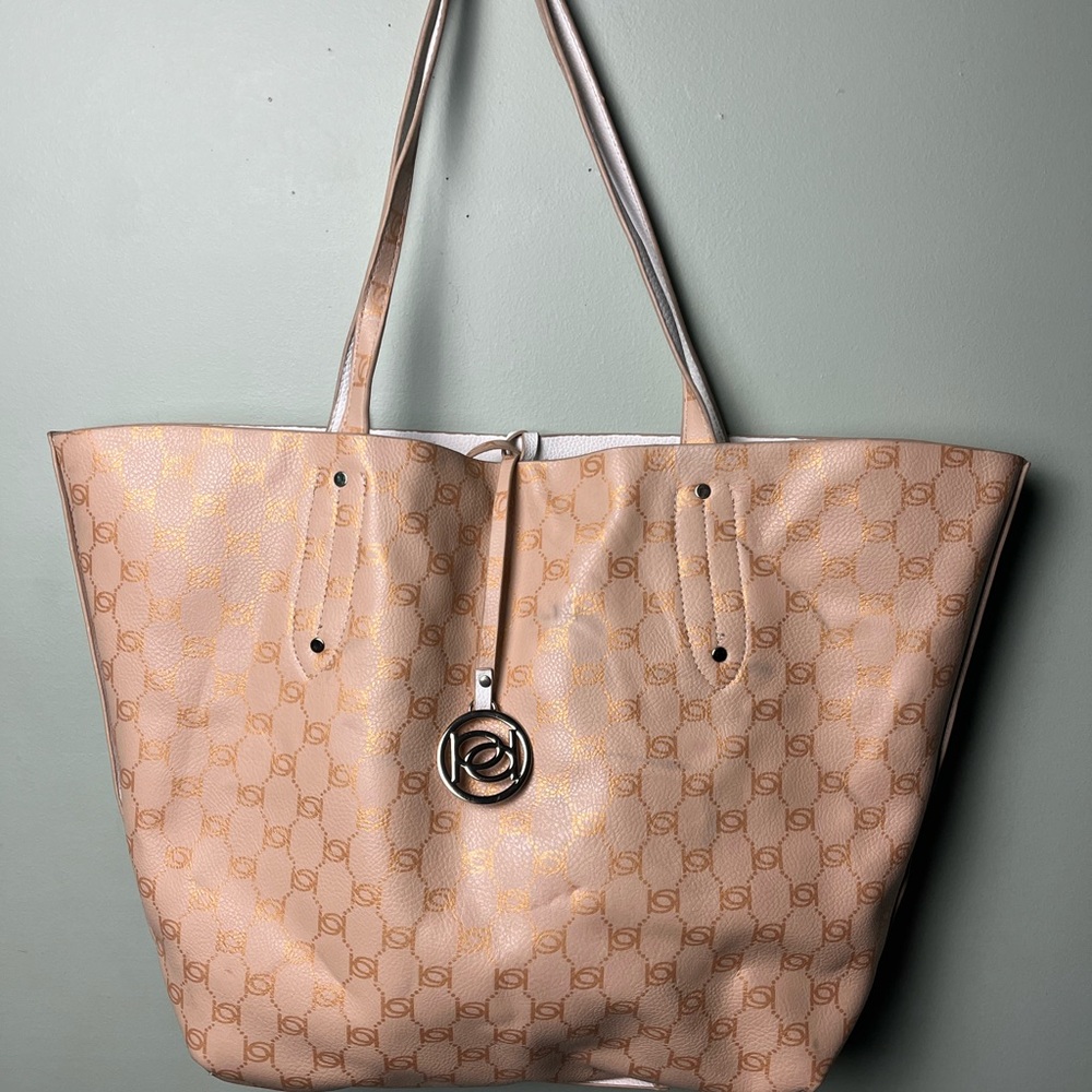 Bebe purse ! Nice clean